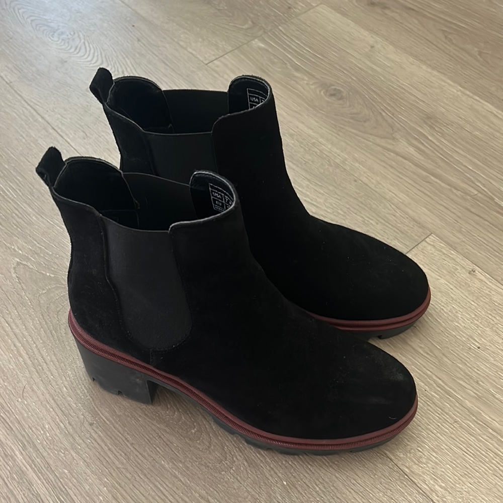 Antonio de Faria Black Suede Chelsea Rubber Pull-On Boots